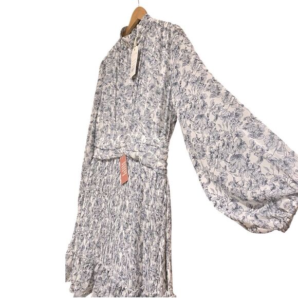 NEW Ivy City Co Brynley Gray & Blue Floral Mini Dress Size Large NWT - Picture 12 of 16